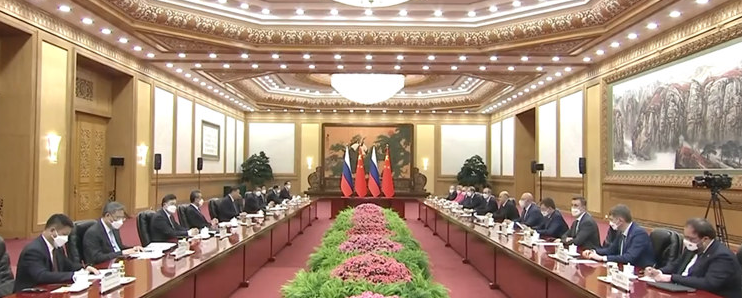 Xi Jinping  Meets with Russian Prime Minister: Push China-Russia Cooperation in Various Fields to a Higher Level